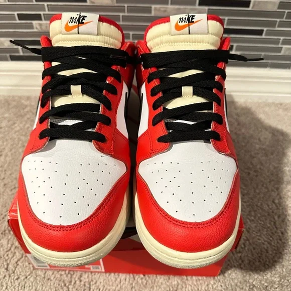 Nike retro “PRM” Chicago Split 
 Men's Red and White Dunk Sneakers - Picture 8 of 11